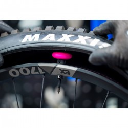 Antivol MUC-OFF - Traqueur Tubeless Secure Tag Mount